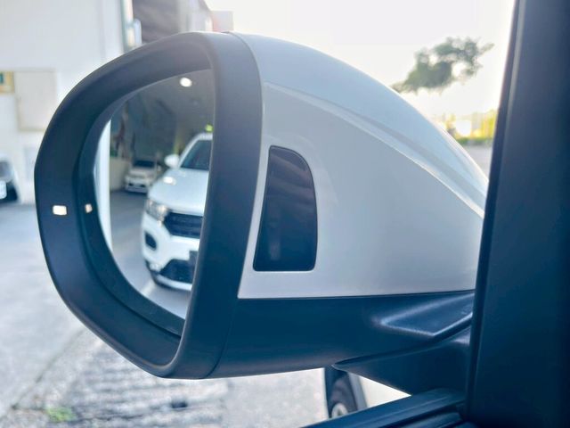 VOLKSWAGEN福斯 T-ROC  第19張相片