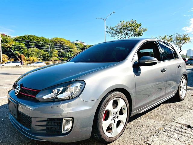 VOLKSWAGEN福斯 GOLF GTI  第1張相片