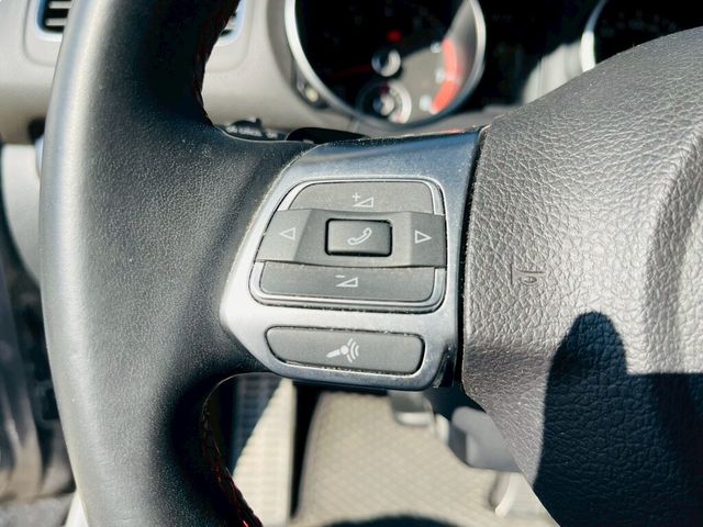 VOLKSWAGEN福斯 GOLF GTI  第5張相片