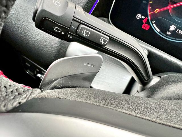 M-BENZ賓士 GLB200  第7張相片