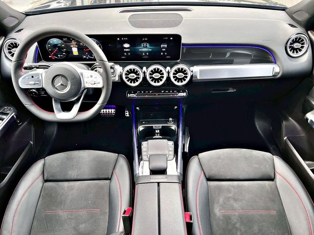 M-BENZ賓士 GLB200  第11張相片