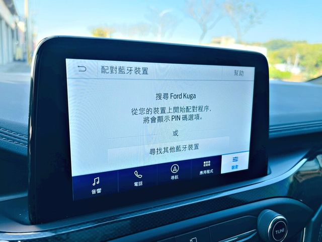 FORD福特 KUGA  第14張相片