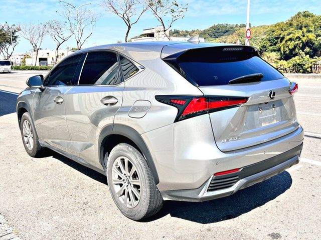 LEXUS凌志 NX200  第2張相片