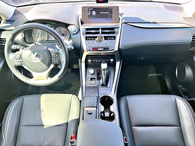 LEXUS凌志 NX200  第11張相片
