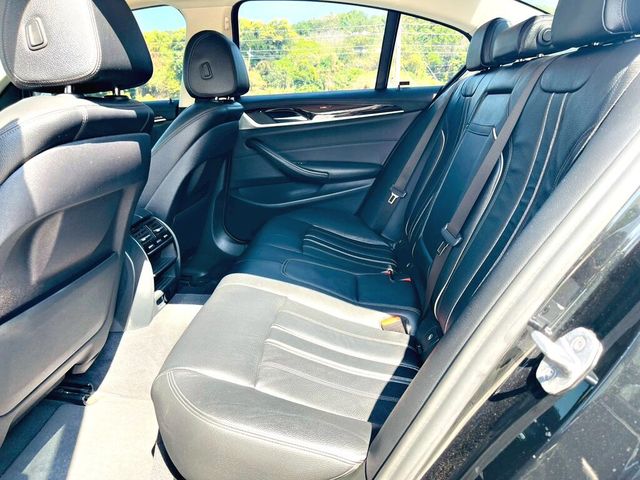 BMW寶馬 520D  第10張相片