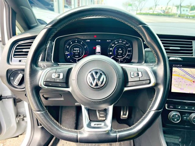VOLKSWAGEN福斯 GOLF VARIANT  第4張相片