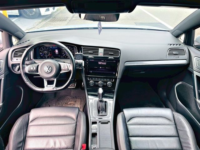 VOLKSWAGEN福斯 GOLF VARIANT  第11張相片