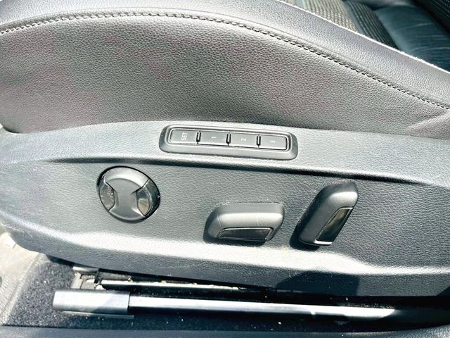 VOLKSWAGEN福斯 GOLF VARIANT  第19張相片