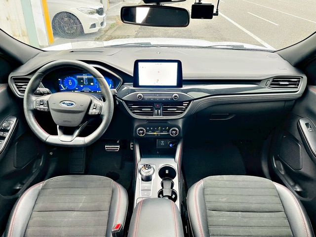 FORD福特 KUGA  第11張相片