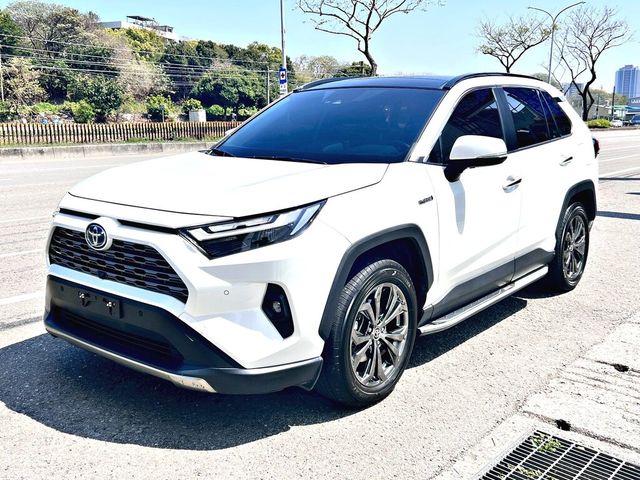 TOYOTA豐田 RAV4  第1張相片
