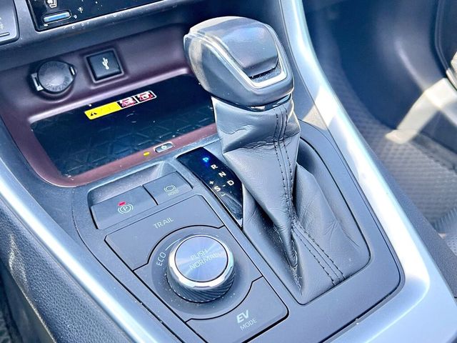 TOYOTA豐田 RAV4  第10張相片