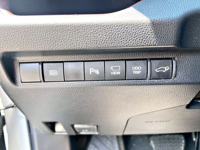 TOYOTA豐田 RAV4  第18張相片