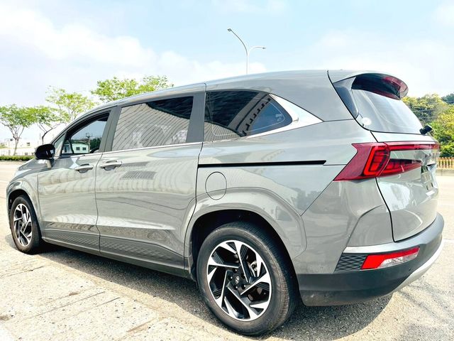 HYUNDAI現代 CUSTIN  第2張相片