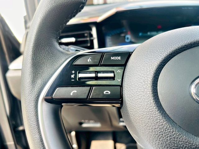 HYUNDAI現代 CUSTIN  第5張相片