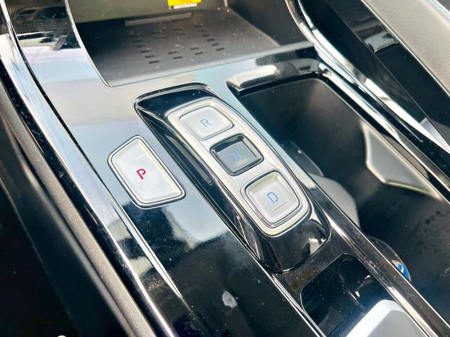 HYUNDAI現代 CUSTIN  第11張相片