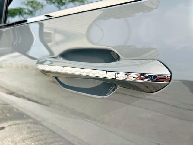 HYUNDAI現代 CUSTIN  第19張相片