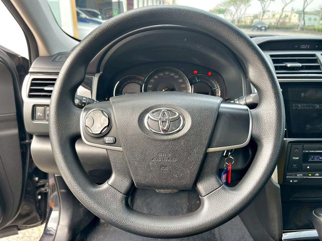 TOYOTA豐田 CAMRY  第4張相片