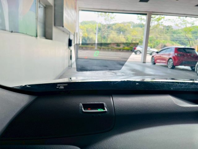 TOYOTA豐田 CAMRY  第14張相片