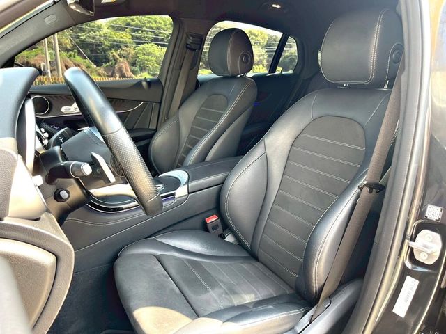 M-BENZ賓士 GLC300 AMG COUPE  第9張相片