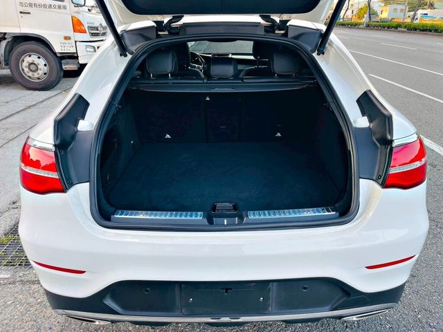 M-BENZ賓士 GLC250  第3張相片