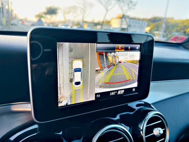 M-BENZ賓士 GLC250  第14張相片