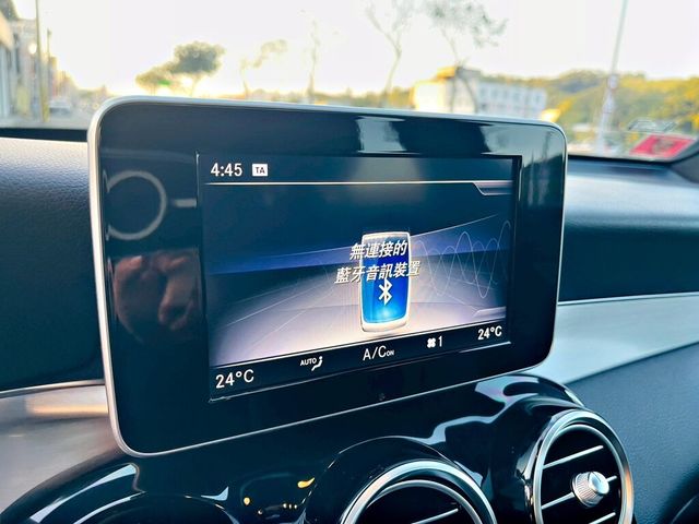 M-BENZ賓士 GLC250  第16張相片