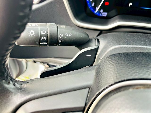 TOYOTA豐田 COROLLA SPORT  第7張相片