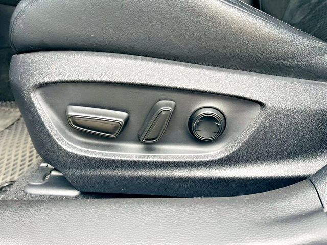 TOYOTA豐田 COROLLA SPORT  第18張相片