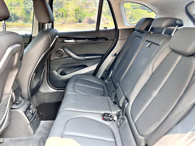 BMW寶馬 X1  第8張相片