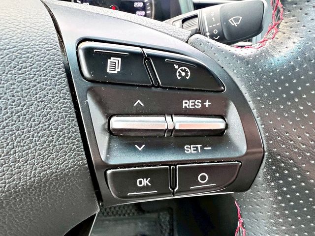 HYUNDAI現代 ELANTRA  第6張相片