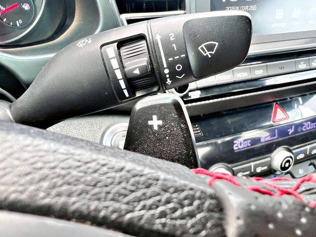 HYUNDAI現代 ELANTRA  第8張相片