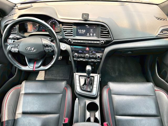 HYUNDAI現代 ELANTRA  第11張相片