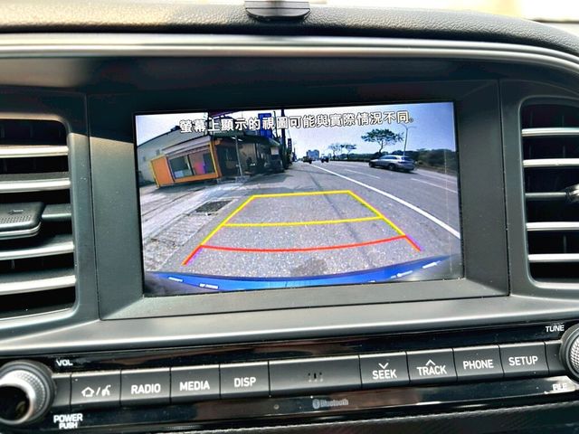 HYUNDAI現代 ELANTRA  第15張相片