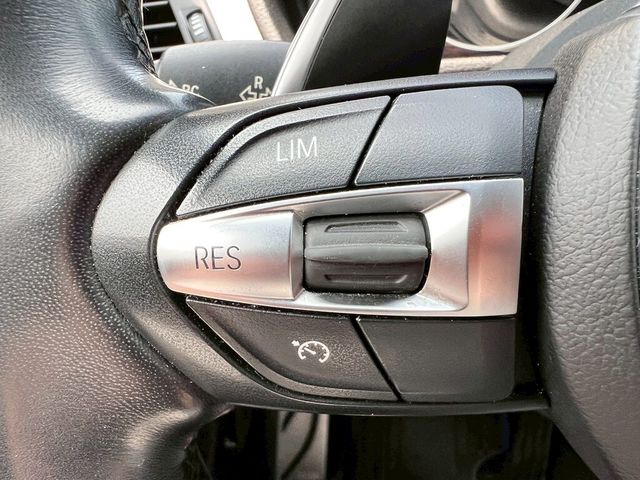 BMW寶馬 320I M SPORT  第5張相片