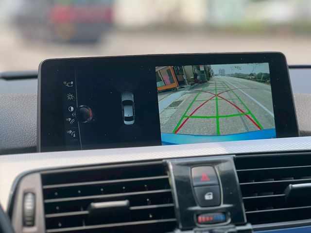 BMW寶馬 320I M SPORT  第14張相片