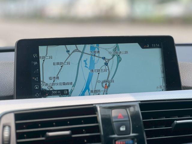 BMW寶馬 320I M SPORT  第16張相片