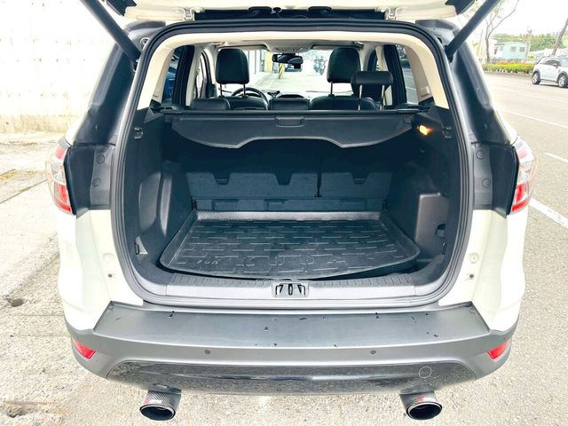 FORD福特 KUGA  第3張相片