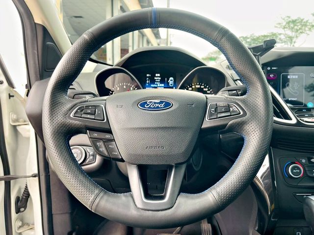 FORD福特 KUGA  第4張相片