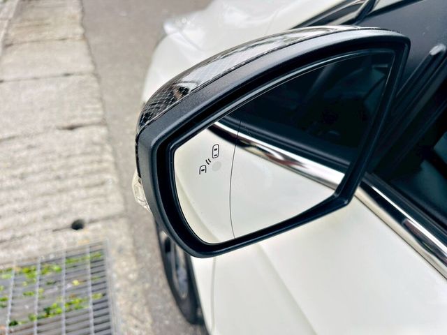 FORD福特 KUGA  第18張相片