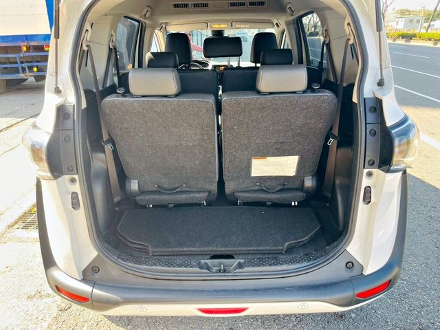 TOYOTA豐田 SIENTA  第3張相片