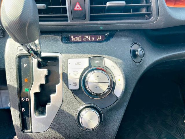 TOYOTA豐田 SIENTA  第12張相片