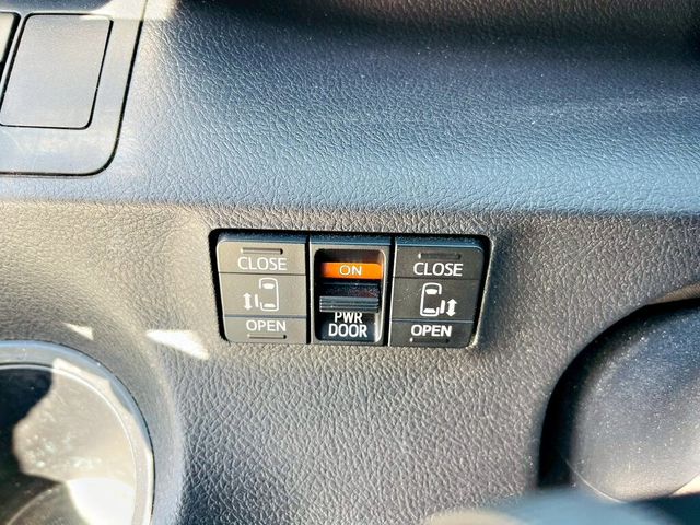 TOYOTA豐田 SIENTA  第14張相片