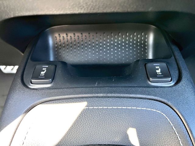 TOYOTA豐田 COROLLA SPORT  第13張相片