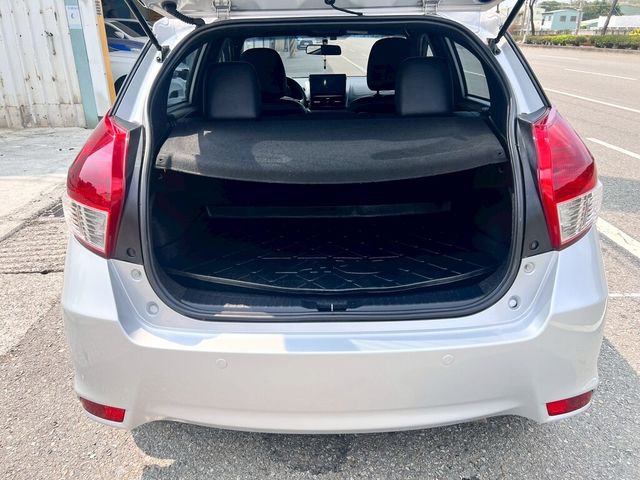 TOYOTA豐田 YARIS  第3張相片