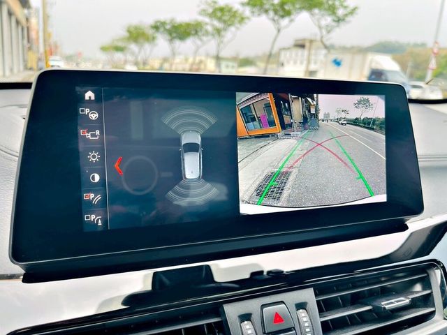 BMW寶馬 X1  第14張相片