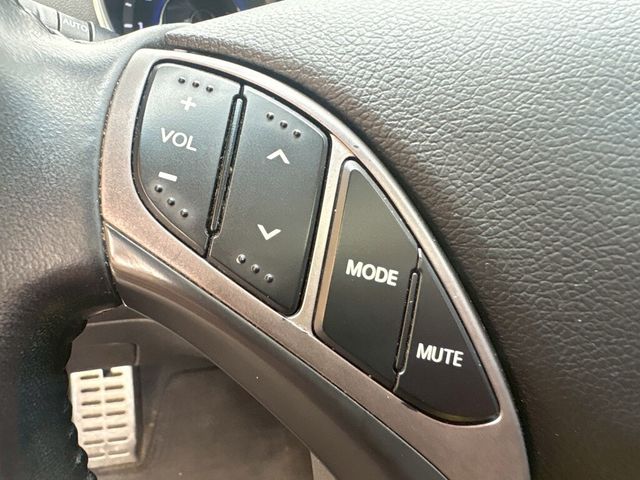 HYUNDAI現代 ELANTRA  第5張相片