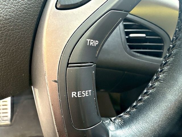 HYUNDAI現代 ELANTRA  第7張相片