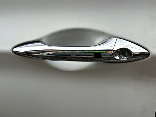 HYUNDAI現代 ELANTRA  第19張相片