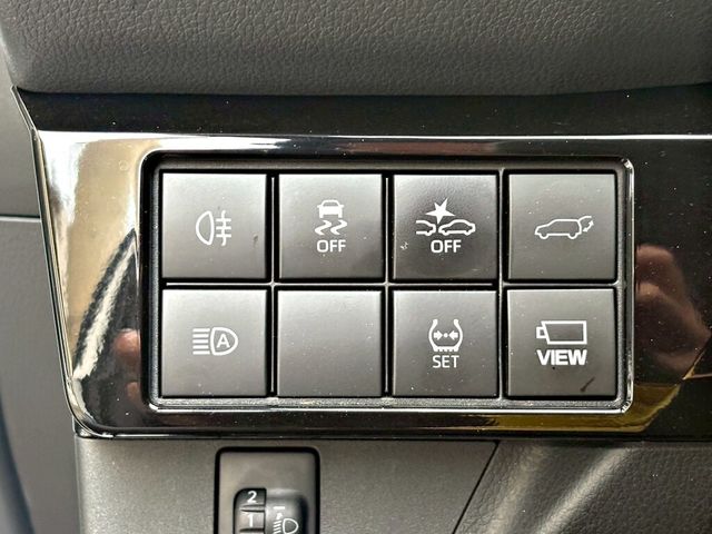 TOYOTA豐田 YARIS CROSSOVER  第20張相片