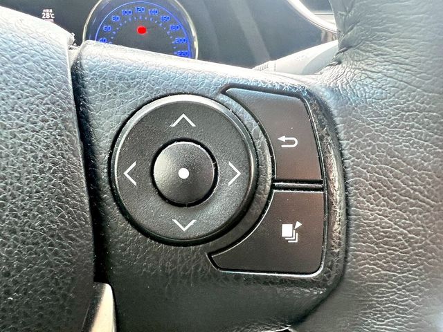 TOYOTA豐田 ALTIS  第6張相片